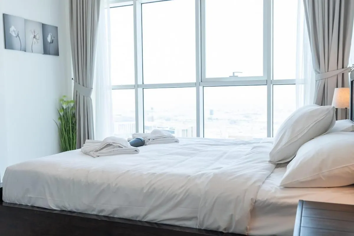 Bright And Warm 2-Bedroom Apartment In Al Barsha Dubai 0*,  United Arab Emirates