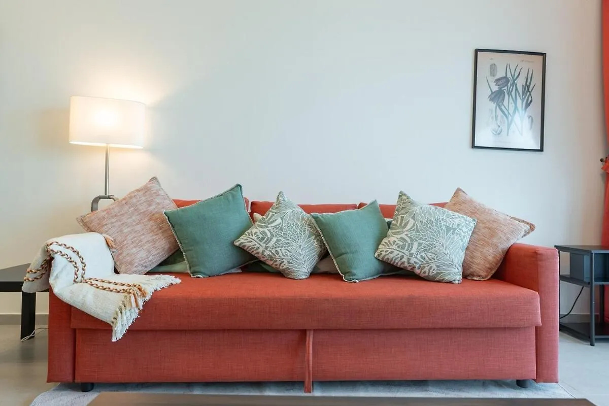 Bright And Warm 2-Bedroom Apartment In Al Barsha Dubaj 0*,  Spojené arabské emiráty
